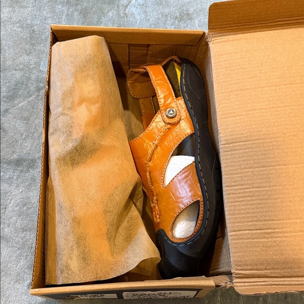 Casual Leather Fisherman Sandals - Tan/Brown size 43 UNISEX NIB